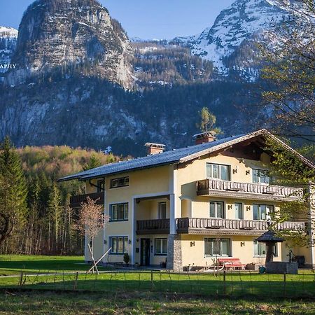 Landhaus Lilly Bed & Breakfast Obertraun Exterior photo